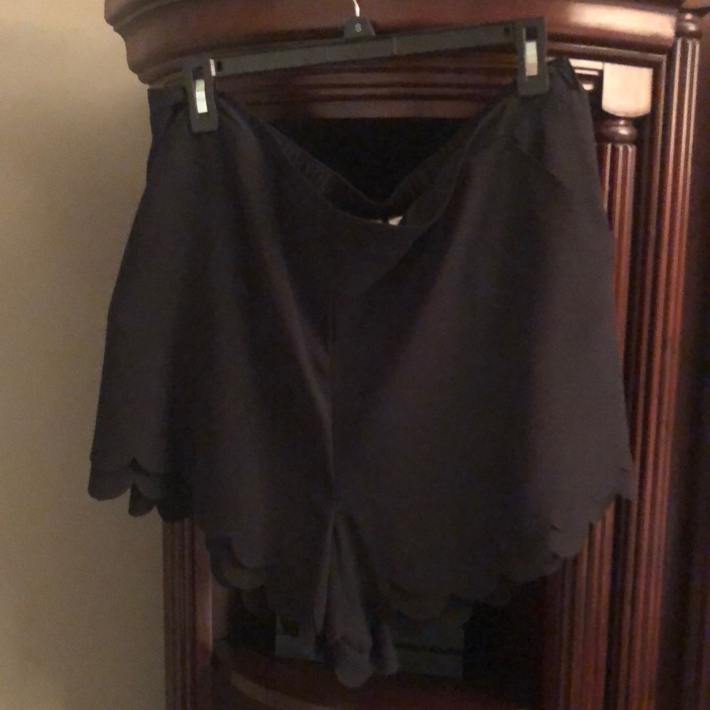 dressy Black shorts Lauren Conrad LC Size XL NEVER BEEN WORN WITH TAGS